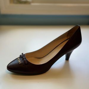 Prada Leather Bow Pumps Size 38